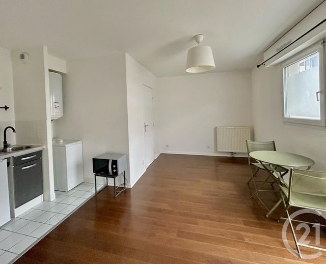 Appartement Studio à louer - 1 pièce - 23.28 m2 - SURESNES - 92 - ILE-DE-FRANCE - Century 21 Arconsilium